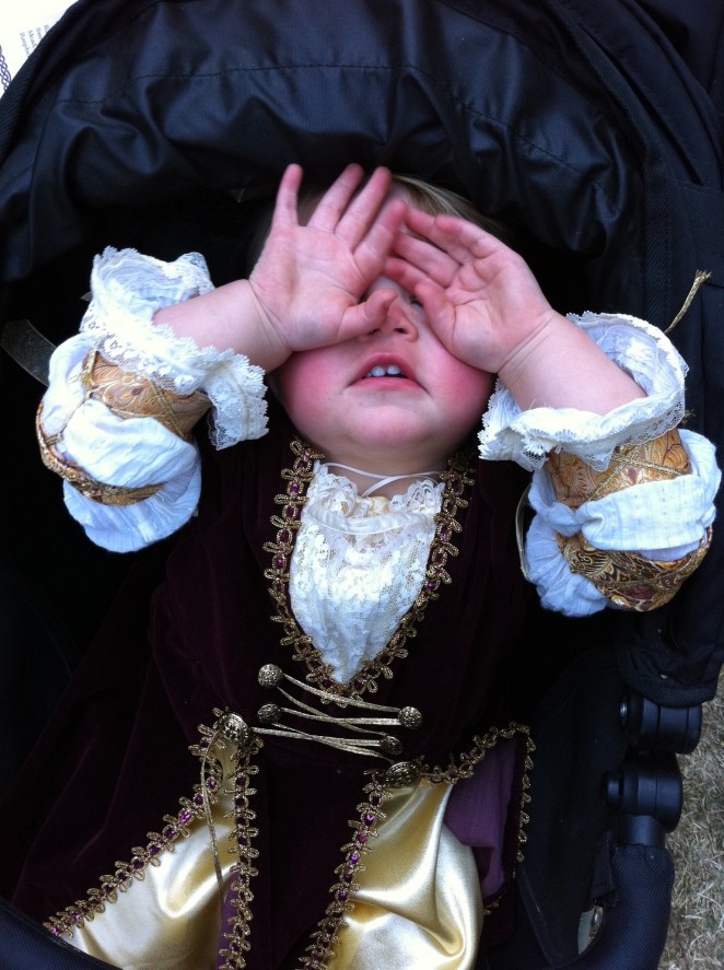 golden brocade arm bands