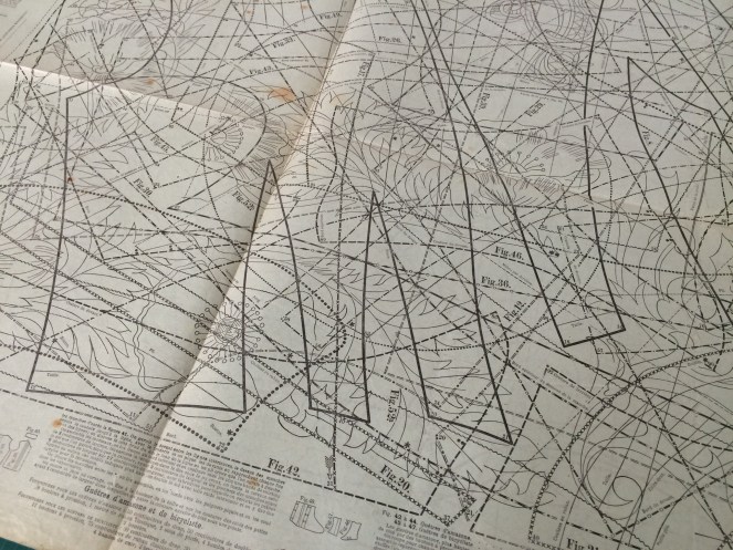 Overlapping Pattern Pieces